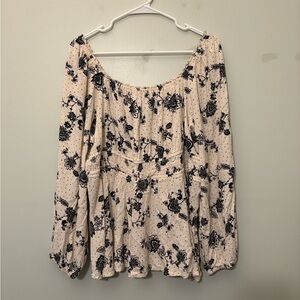 Torrid White and Black Floral Long Sleeve Blouse, Size 3X Women’s